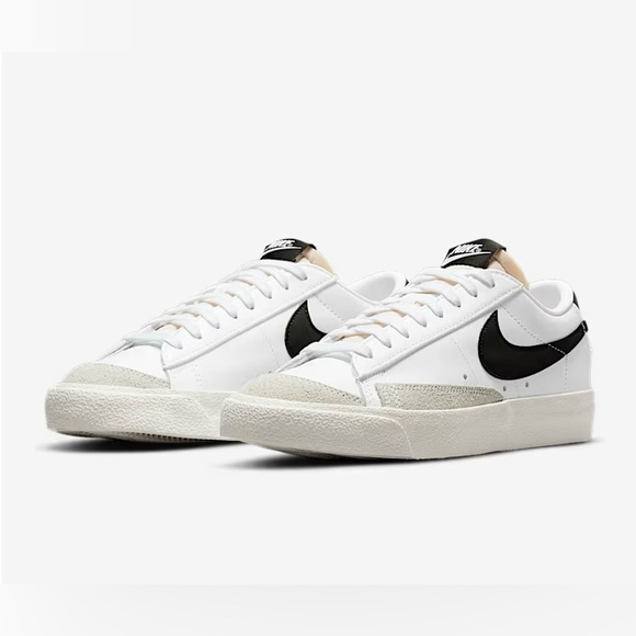 Nike - Women’s Blazer Low ‘77 - Size 10 - Picture 6 of 16